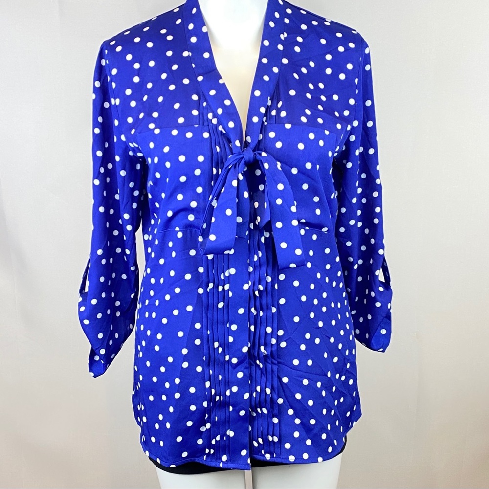 New York & Company women career button front top polka dot blue sz S